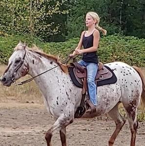 Meet your Posher, Corinna